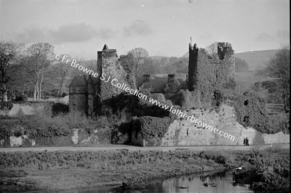 CARRICK CASTLE NORTH FRONT EVENING TIME